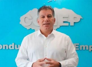 El pueblo está harto de la política y los políticos, fustiga titular del Cohep