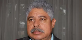 Ministros y Directores están robando, se pagan coimas vía Tesorería de la República, acusa Marvin Ponce