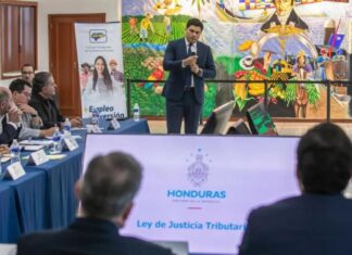 Con reforma tributaria ‘se quiere iniciar lucha de clases, el rico contra el pobre’, afirma abogado