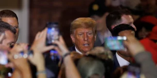 Trump hace planes para celebrar los 250 años de EE.UU., dando por seguro que ganará