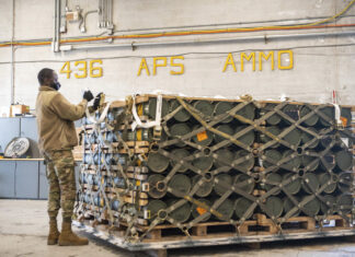 EE. UU. anuncia un nuevo paquete de ayuda militar para Ucrania de 2,100 millones de dólares