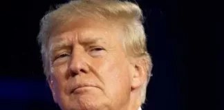Donald Trump dice que la democracia está en regresión y la justicia tiene doble rasero en EE. UU.