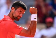 Novak Djokovic, primer finalista de Roland Garros tras derrotar a un disminuido Carlos Alcaraz