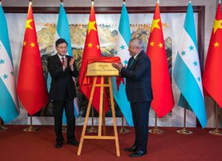Honduras inaugura su Embajada en China tras establecer relaciones diplomáticas