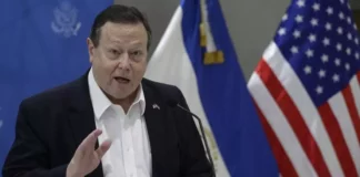 El embajador de Estados Unidos dice que El Salvador redujo un 40 % la migración irregular