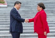 China autoriza la importación de café y plátanos hondureños durante la visita de la presidenta Castro