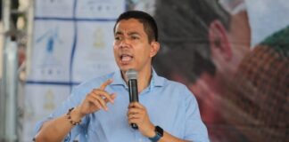 El gobierno debe dejar el «debate estéril» y solucionar la crisis de energía, dice el diputado Reinaldo Sánchez