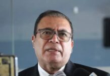 Renuncia Fredis Cerrato a su cargo de director del Infop