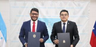 Venezuela y Honduras firman un memorando de entendimiento para el diálogo político