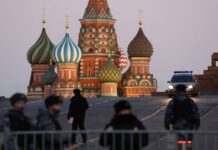 El alcalde de Moscú califica de «difícil» la situación y decreta el lunes día no laborable