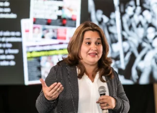 Son centenares de policías que están involucrados en actos de corrupción, acusa Julissa Villanueva