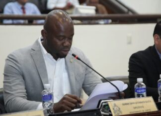 Diputado Osman Chávez dice que «Legislar a favor de los mayores de 35 años es populismo para Barrios»