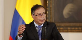 Gustavo Petro dice que el coronel vinculado a escándalo de escuchas ilegales se quitó la vida