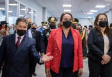 Presidenta Castro pide cuentas a Sabillón y Villanueva por matanza en cárcel femenina