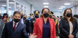 Presidenta Castro pide cuentas a Sabillón y Villanueva por matanza en cárcel femenina