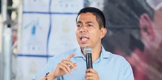 Diputado pide al Gobierno explicar cómo es que no hay dinero, pero sí para contratar «lobistas»