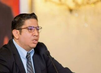 Interrupciones de energía se deben a un sabotaje nacional, dice el ministro Erick Tejada