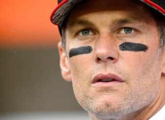Tom Brady niega tener la intención de salir del retiro y volver a jugar en la NFL