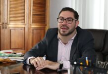 Jorge Cálix dice que la cantidad de diputados que tiene Honduras debería reducirse a la mitad