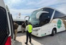 Detienen en noroeste de México a choferes que entregaban a migrantes a crimen organizado