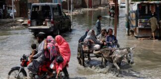 Al menos 27 muertos y 146 heridos por fuertes lluvias en Pakistán