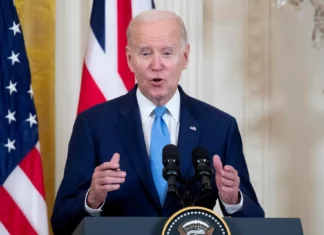 Biden afirma que la lucha para proteger los derechos de los LGTBI está lejos de terminar