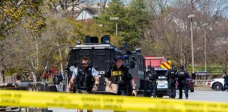 Varios heridos en un tiroteo durante una ceremonia de graduación escolar en EE.UU.