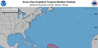 Onda tropical atlántica, más cerca de convertirse en depresión, amenaza el Caribe oriental