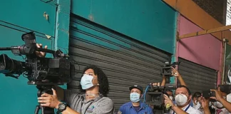 La Asociación de Periodistas advierte retroceso en la libertad de prensa en El Salvador