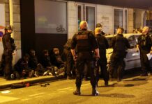 El Gobierno francés desplegará 45.000 agentes por tercera noche consecutiva