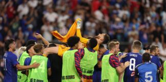 EE. UU. elimina a Canadá en los penaltis y se medirá con Panamá en las semifinales