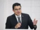“Un loco más del Centro, con Biblia prestada, que se cree profeta”, describe vicecanciller Gerardo Torres a Nasralla