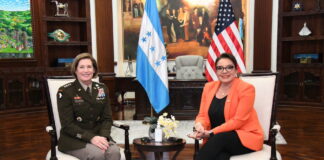 Anuncian una reunión entre el General del Ejercito de EEUU, Laura Richardson y Xiomara Castro