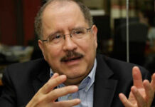 Hugo Noé Pino señala que grupos de poder económico tratan de bloquear la Ley de Justicia Tributaria