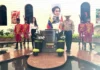 Mel Zelaya y su hija viajan a Venezuela para conmemorar el nacimiento de Hugo Chávez