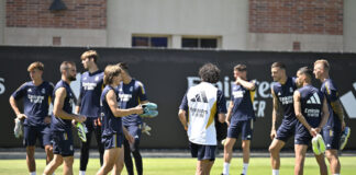 El Madrid se entrena en Los Ángeles con Vinícius como favorito de la afición californiana