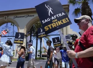 La Casa Blanca urge a las partes llegar a un pacto que acabe con la huelga entre actores y productores en Hollywood