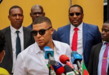 Mbappé rechaza la oferta del Al-Hilal saudí, según la prensa francesa