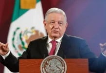 López Obrador pide no votar por DeSantis ante la nueva ley antiinmigrantes de Florida