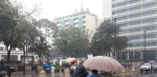 Este sábado continuarán las condiciones inestables en varias regiones del país por el desplazamiento de una onda tropical