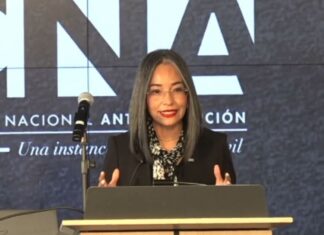 Gabriela Castellanos: “Honduras camina dando palos de ciego hacia el 30 de noviembre”