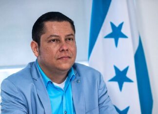 Director de hidrocarburos, Carlos Posas, manifiesta que la tendencia hacia el alza en combustibles puede seguir