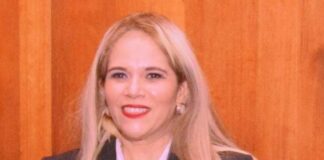 Conozca a la destacada candidata Jenny Almendares Flores quien lidera la lista de candidatos para Fiscal General con un 95%
