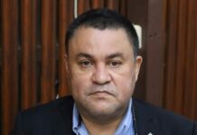 Diputado Carlos Umaña: «Urge una ley transitoria de seguridad social ante cierre de maquilas»