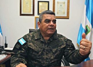 «No violamos derechos de reos, estamos protegiendo los derechos de más de 10 millones de hondureños»: Ramiro Muñoz