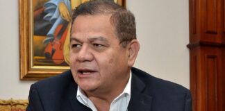 Romeo Vázquez dice que las palabras del ministro de Defensa las toma como una amenaza y responsabiliza a la familia presidencial de cualquier atentado que pueda sufrir él o su familia