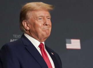 Trump estudia pedir que su caso en Georgia se traslade a un tribunal federal