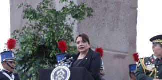 «No cesaré mi lucha por refundar Honduras, contra la clase política que representa intereses bastardos”, dice Presidenta Castro