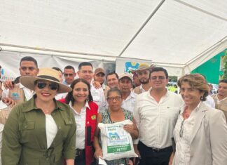 Presidenta Xiomara Castro realiza lanzamiento y entrega del Bono Ganadero en Olancho