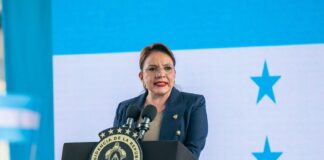 Funcionarios felicitan a la Presidenta Xiomara Castro en su cumpleaños 64